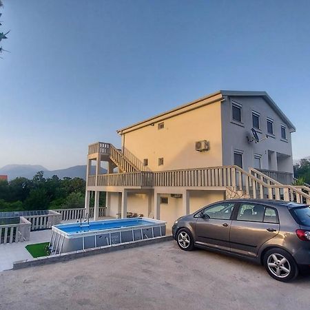 Dk Apartments Krasici Tivat Buitenkant foto