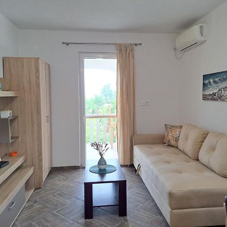 Dk Apartments Krasici Tivat Buitenkant foto
