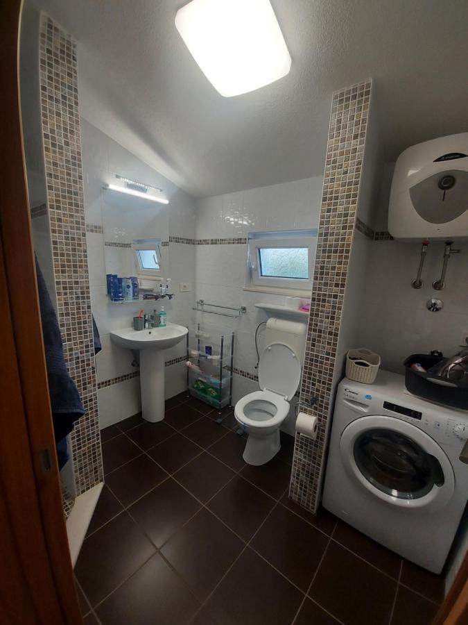 Dk Apartments Krasici Tivat Buitenkant foto