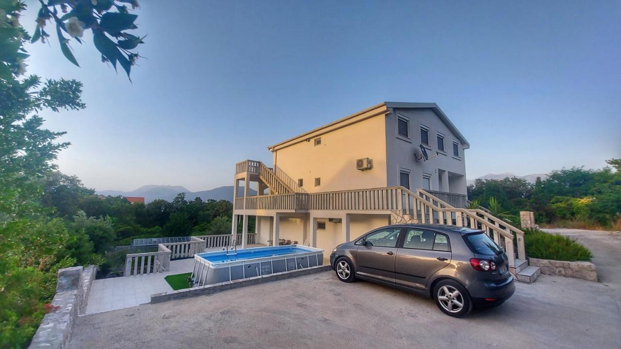 Dk Apartments Krasici Tivat Buitenkant foto