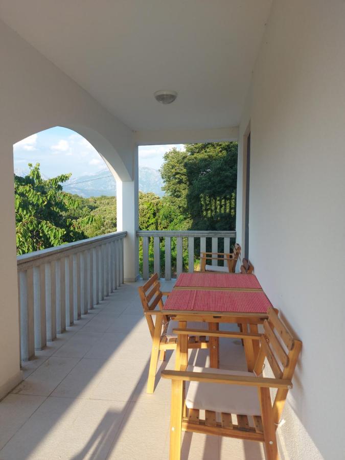 Dk Apartments Krasici Tivat Buitenkant foto