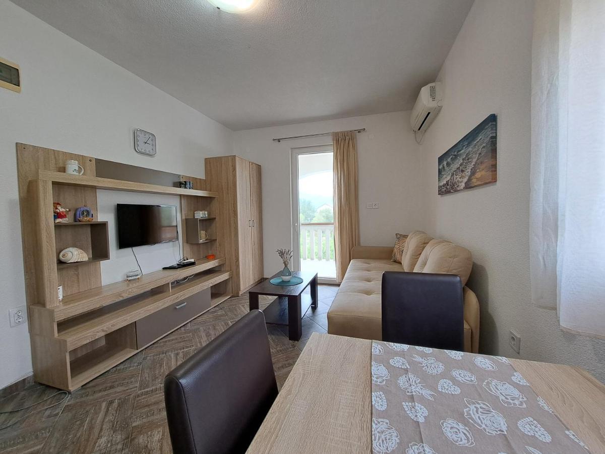 Dk Apartments Krasici Tivat Buitenkant foto